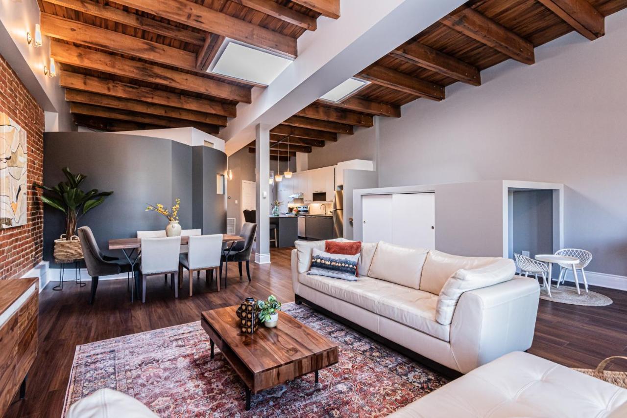 Family Friendly 3-Bedroom Beauty In Le Plateau By Denstays Монреал Екстериор снимка