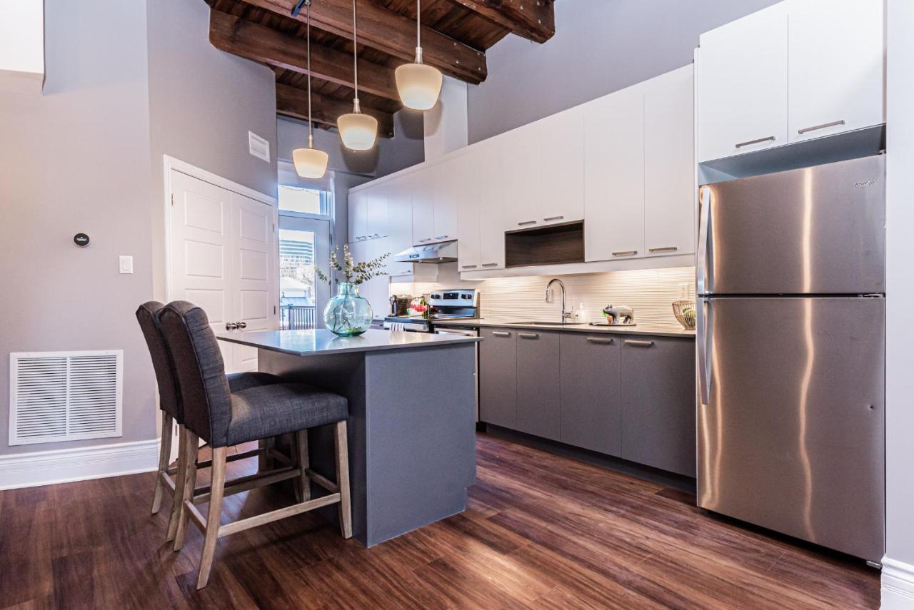Family Friendly 3-Bedroom Beauty In Le Plateau By Denstays Монреал Екстериор снимка